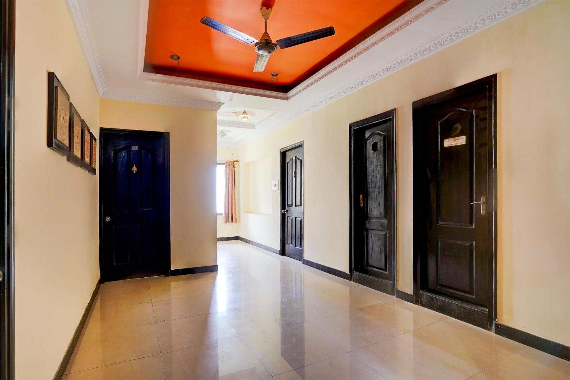 Kammasandra Hotel O Varun Residency מראה חיצוני תמונה